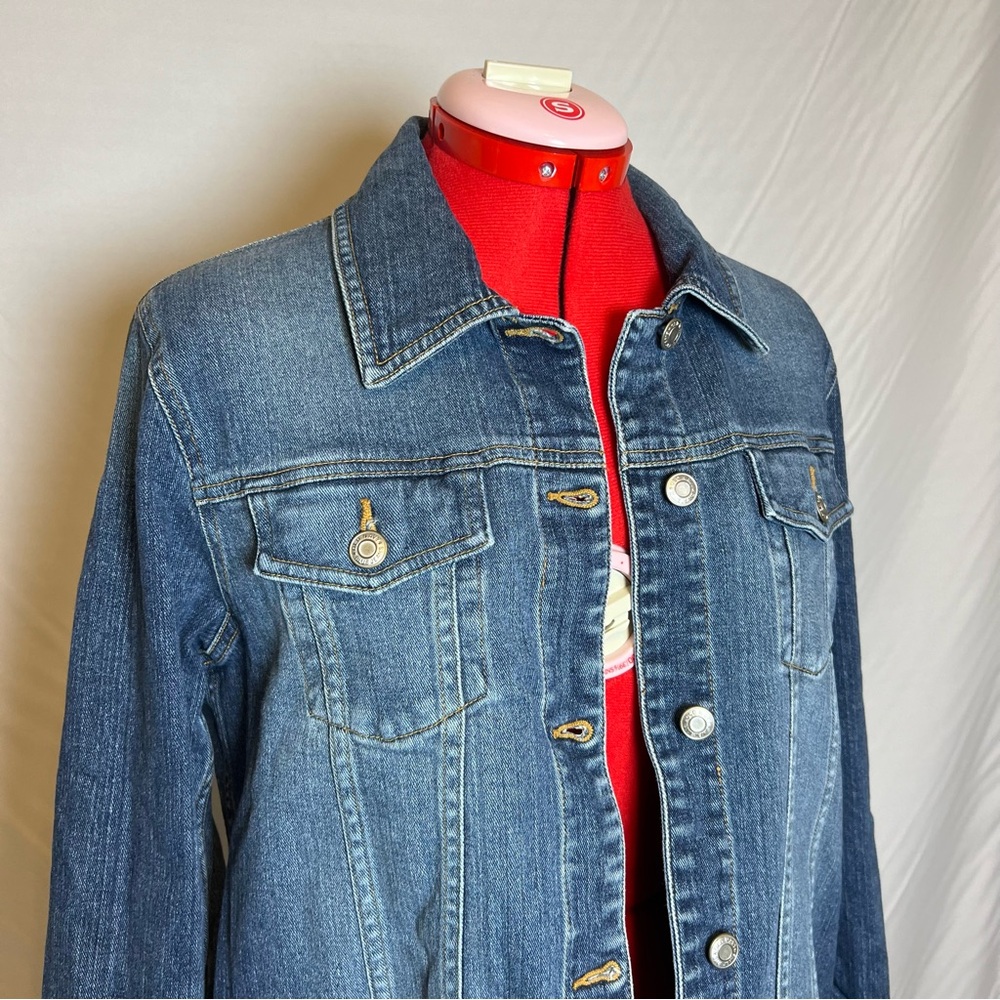 Old Navy Maternity Stretch Denim Jacket…Sz Large - Picture 2 of 4